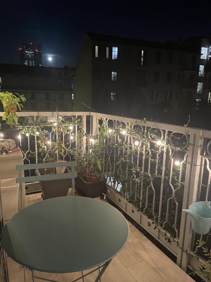 Milano Isola - Bright 2-Room Apartment With Balcony Екстериор снимка