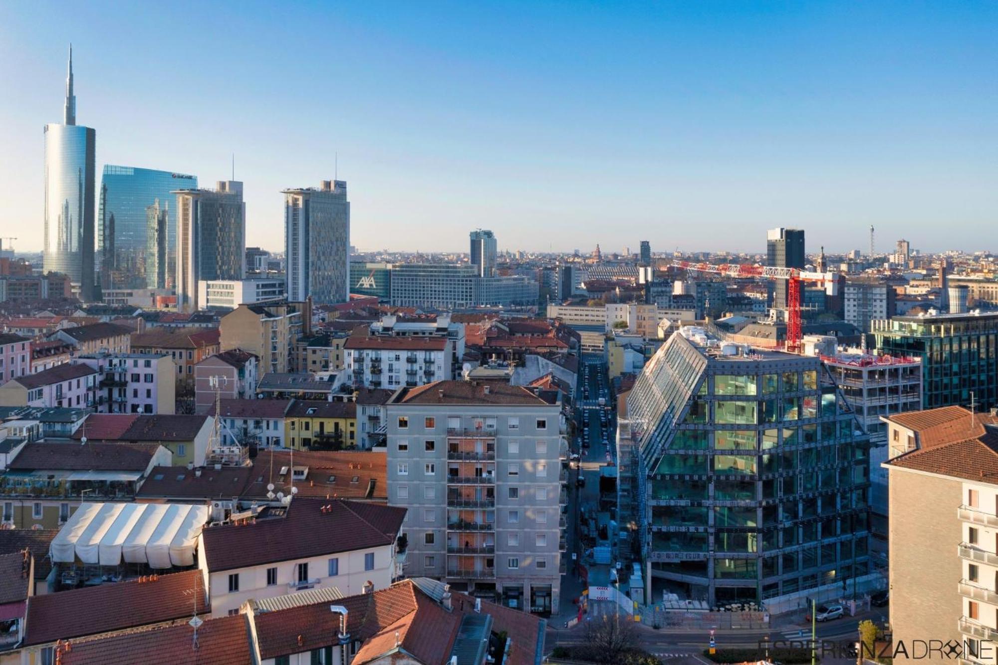Milano Isola - Bright 2-Room Apartment With Balcony Екстериор снимка