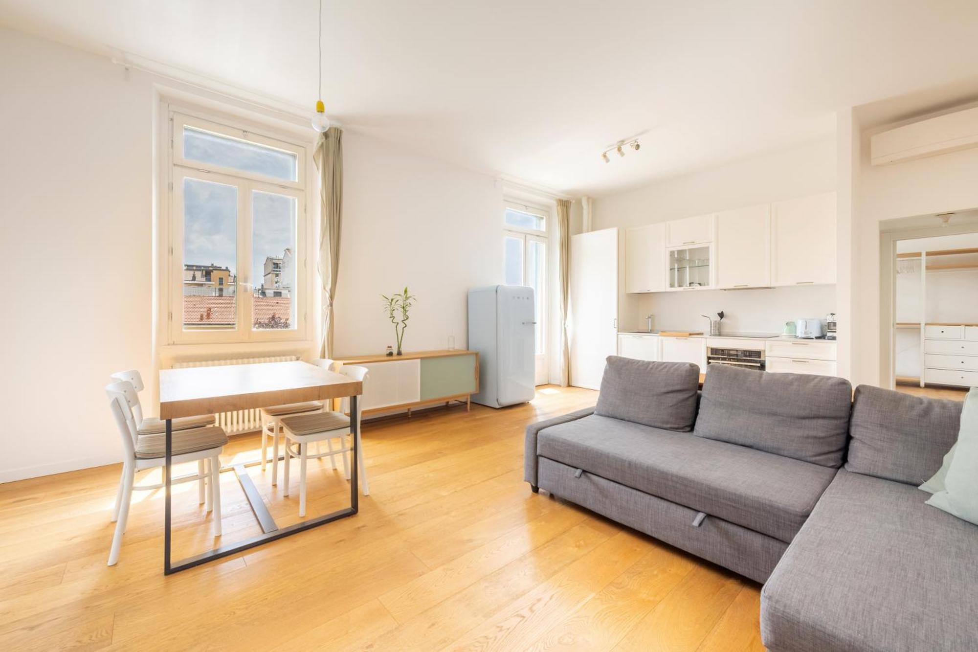 Milano Isola - Bright 2-Room Apartment With Balcony Екстериор снимка